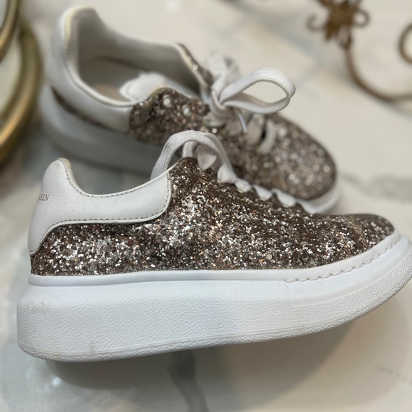 Girls Alexander McQueen runners - Picture 10 of 12